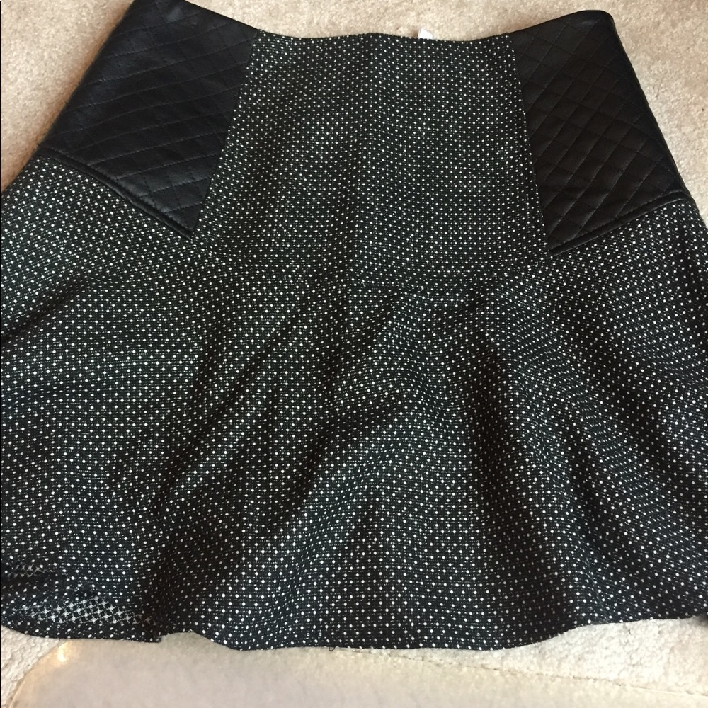 Bcbg skirt 6